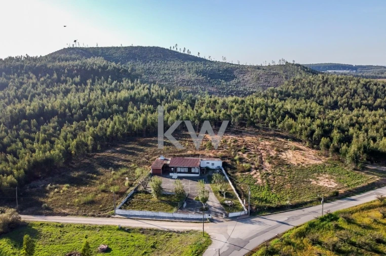 Terreno para Venda em Campelos e Outeiro da Cabeça Foto 14