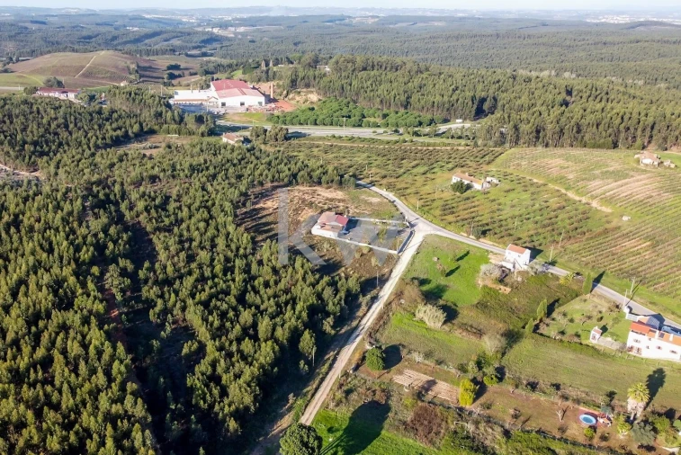 Terreno para Venda em Campelos e Outeiro da Cabeça Foto 8