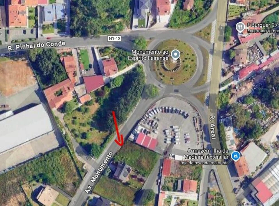 Terreno para Venda em São João de Ver Foto 9