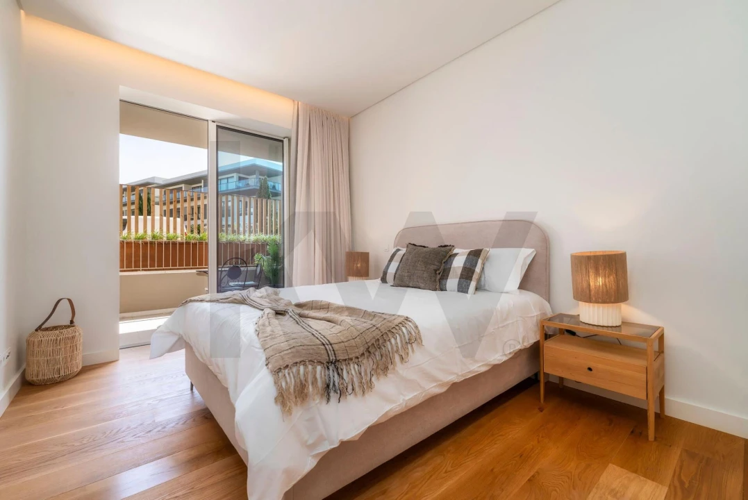 Apartamento T2 para Venda em Quarteira Foto 30