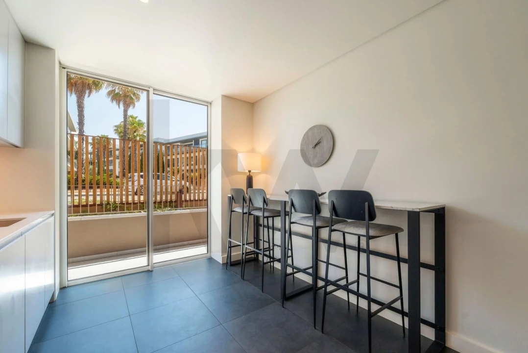 Apartamento T2 para Venda em Quarteira Foto 11