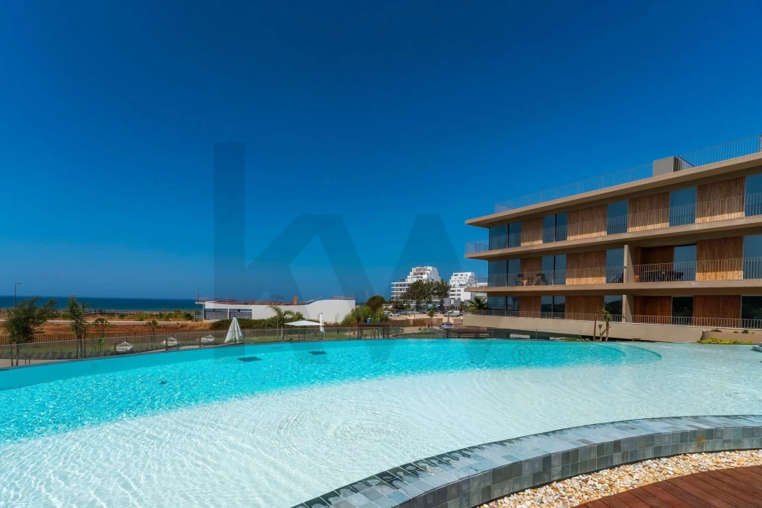Apartamento T2 para Venda em Quarteira Foto 42