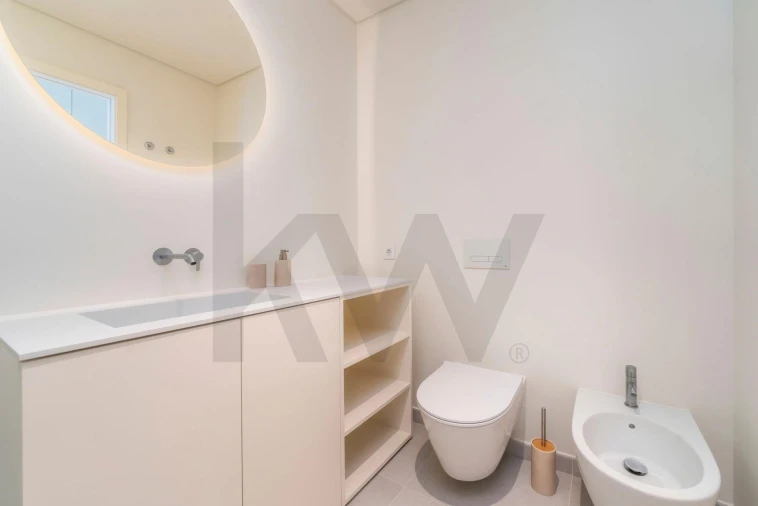 Apartamento T2 para Venda em Quarteira Foto 23