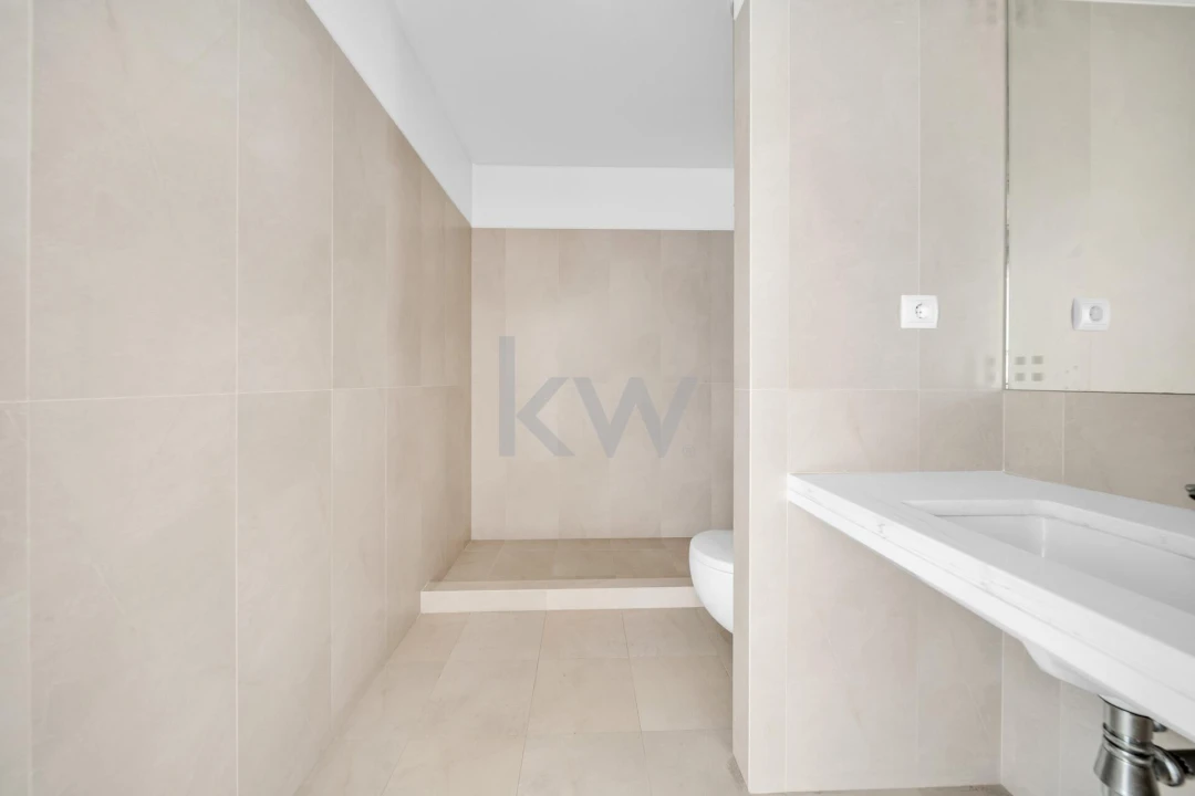 Apartamento T4 para Venda em Funchal (Se) Foto 26