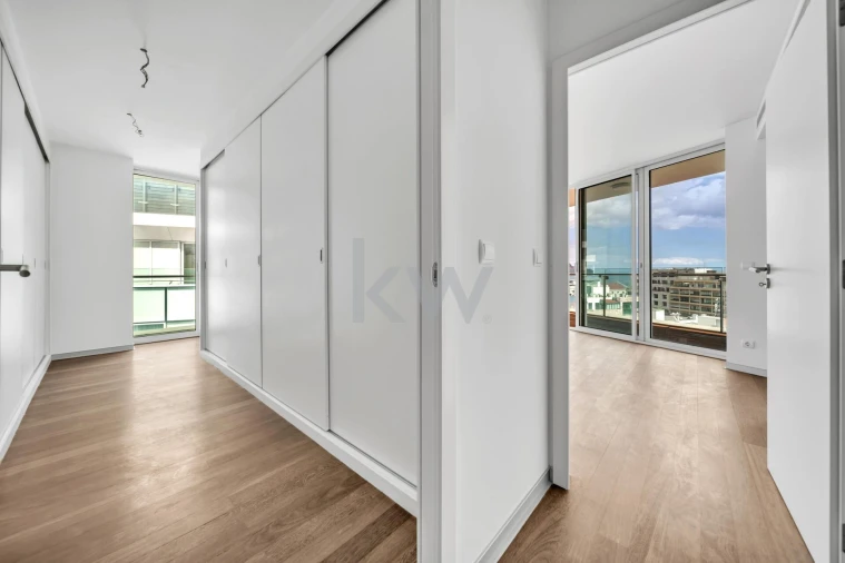 Apartamento T4 para Venda em Funchal (Se) Foto 32