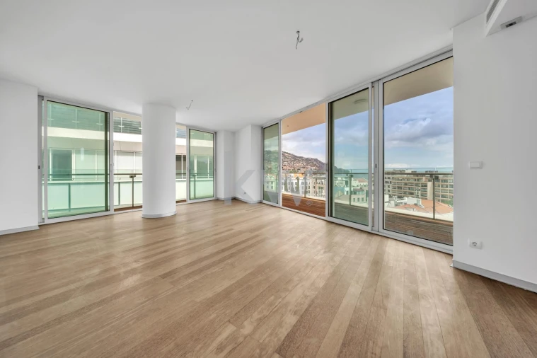 Apartamento T4 para Venda em Funchal (Se) Foto 34