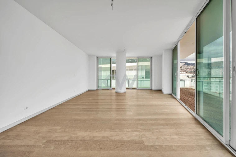 Apartamento T4 para Venda em Funchal (Se) Foto 35