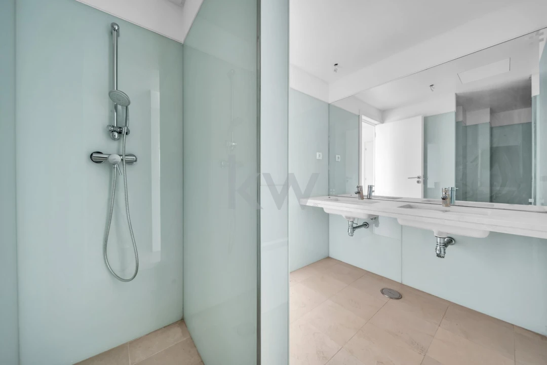 Apartamento T4 para Venda em Funchal (Se) Foto 30