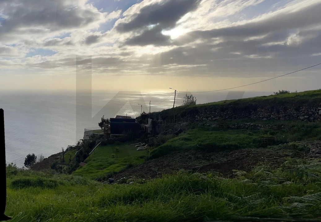 Terreno para Venda em Fajã da Ovelha Foto 3