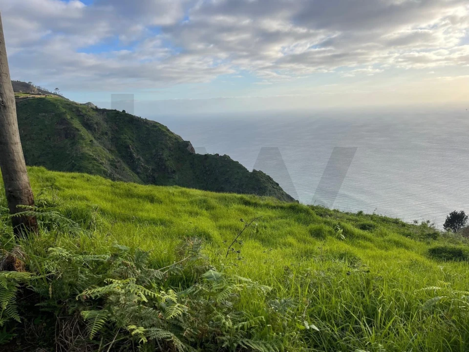 Terreno para Venda em Fajã da Ovelha Foto 1