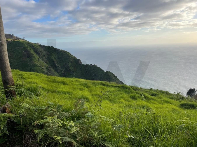 Terreno para Venda em Fajã da Ovelha