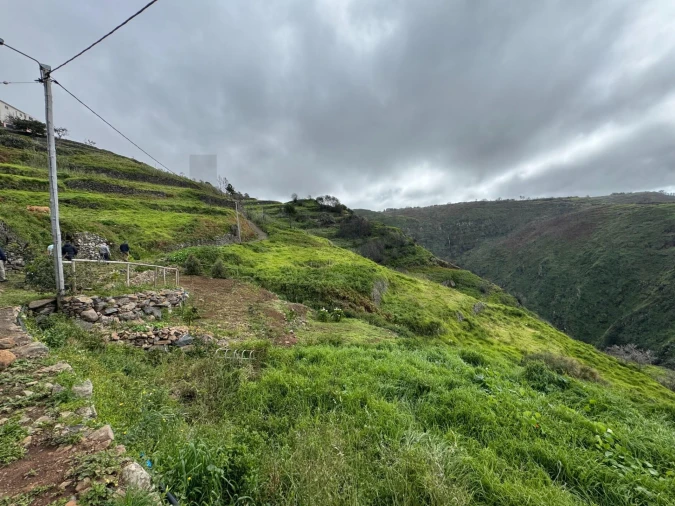 Terreno para Venda em Fajã da Ovelha Foto 10