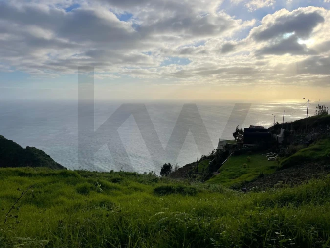 Terreno para Venda em Fajã da Ovelha Foto 2