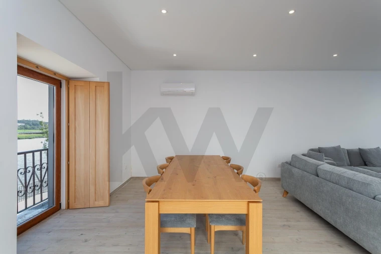 Moradia T3 para Venda em Santa Maria do Castelo e Santiago e Santa Susana Foto 5