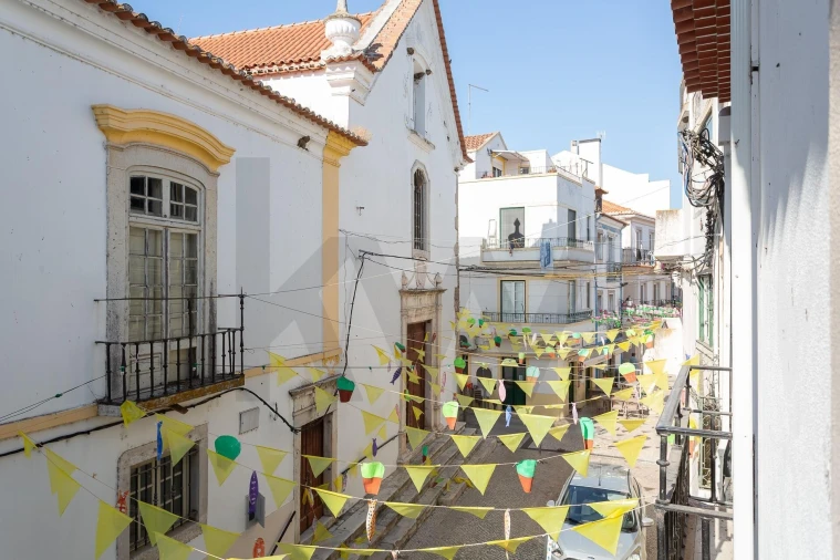 Moradia T3 para Venda em Santa Maria do Castelo e Santiago e Santa Susana Foto 27