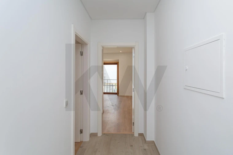 Moradia T3 para Venda em Santa Maria do Castelo e Santiago e Santa Susana Foto 18