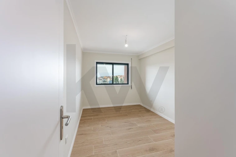 Apartamento T2 para Arrendamento em Valongo Foto 6