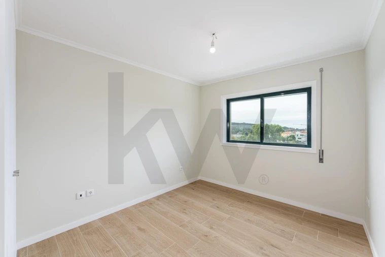 Apartamento T2 para Arrendamento em Valongo Foto 9