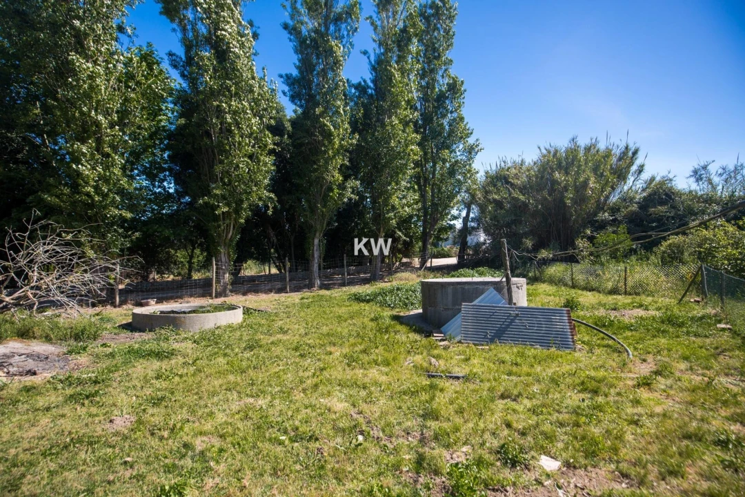 Moradia T3 para Venda em Encarnação Foto 2