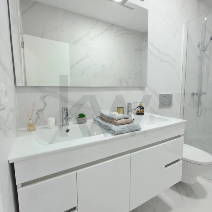 Apartamento T3 para Venda em Benfica Foto 4