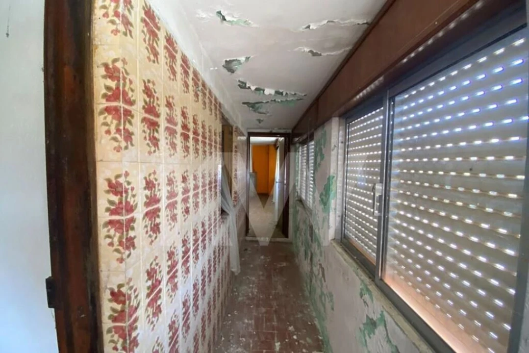 Moradia T3 para Venda em Freigil e Miomães Foto 11