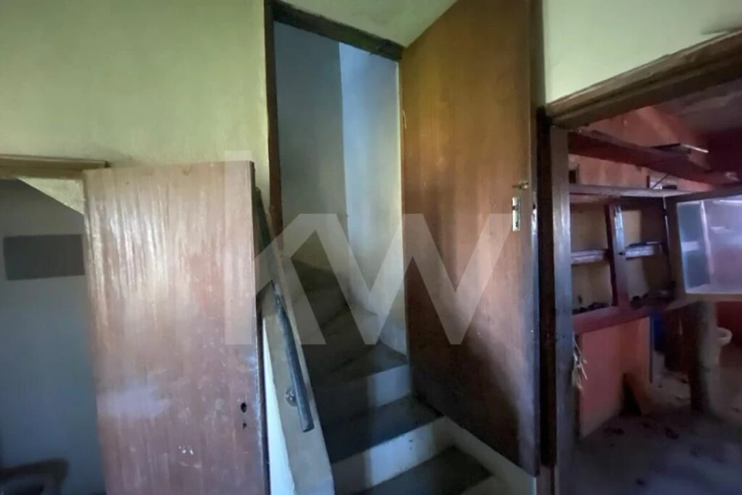 Moradia T3 para Venda em Freigil e Miomães Foto 21