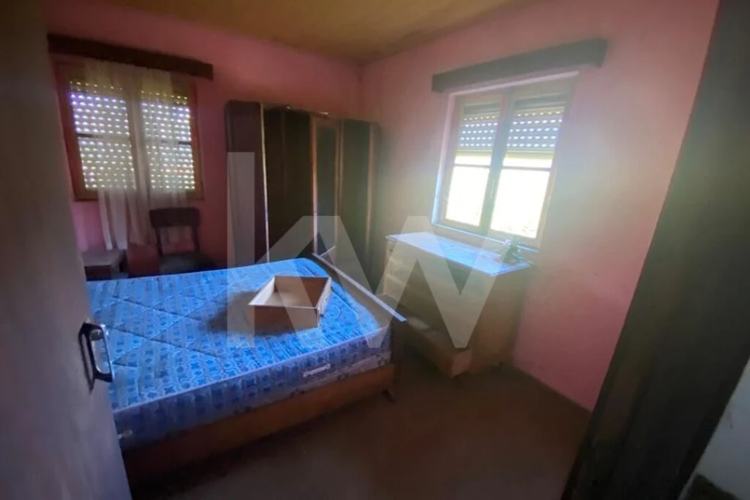 Moradia T3 para Venda em Freigil e Miomães Foto 18