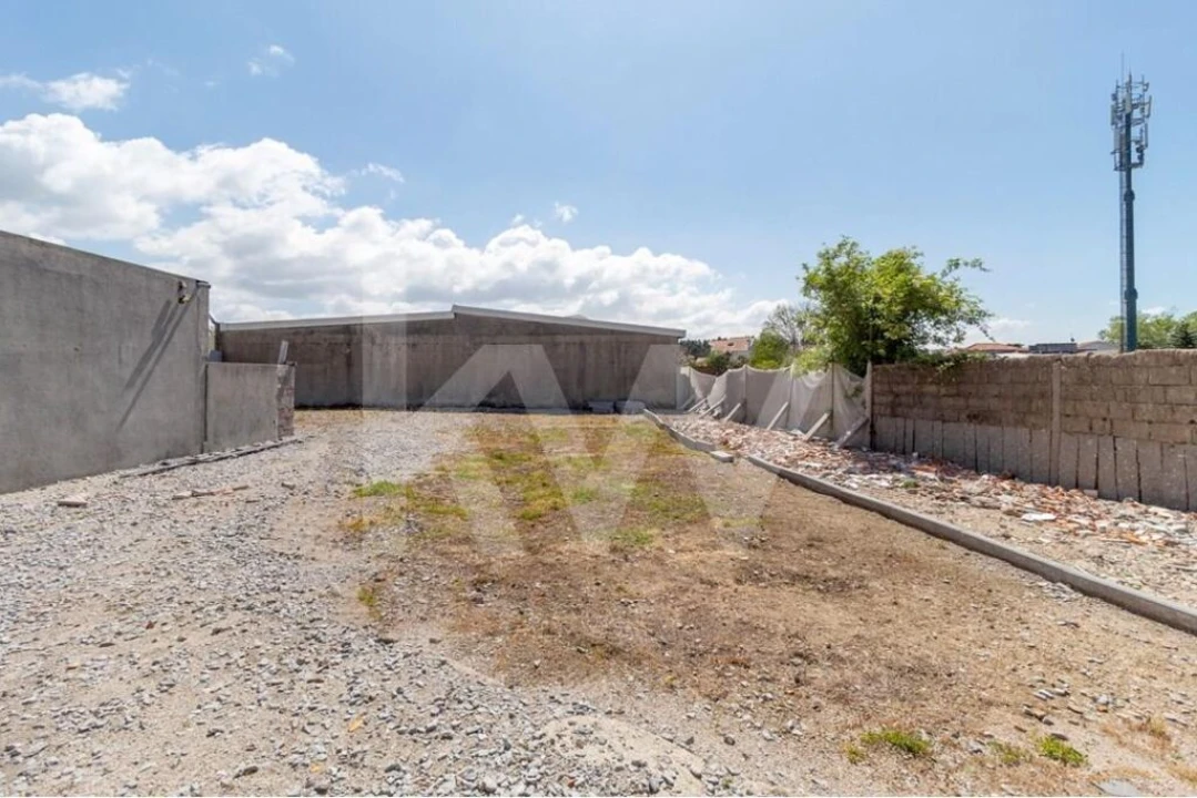 Moradia T2 para Venda em Serzedo e Perosinho Foto 22