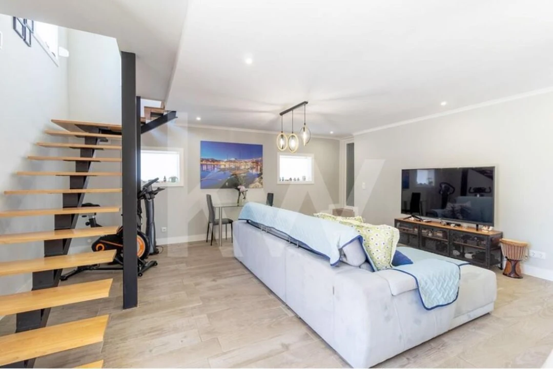 Moradia T2 para Venda em Serzedo e Perosinho Foto 5