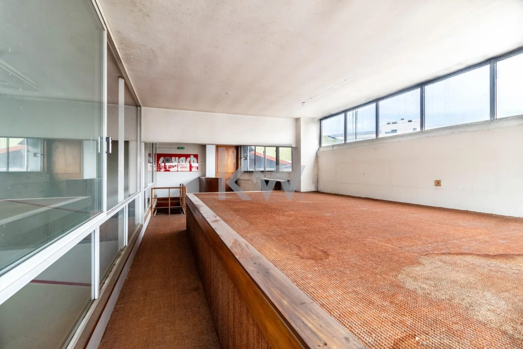 Escritório para Venda em Cedofeita, Santo Ildefonso, Sé, Miragaia, São Nicolau e Vitória Foto 25