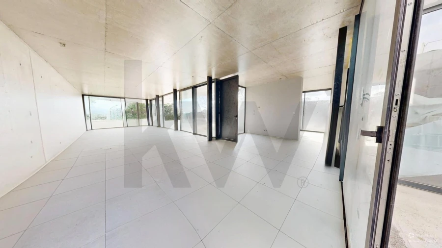 Moradia T4 para Venda em Rosto do Cão (São Roque) Foto 5