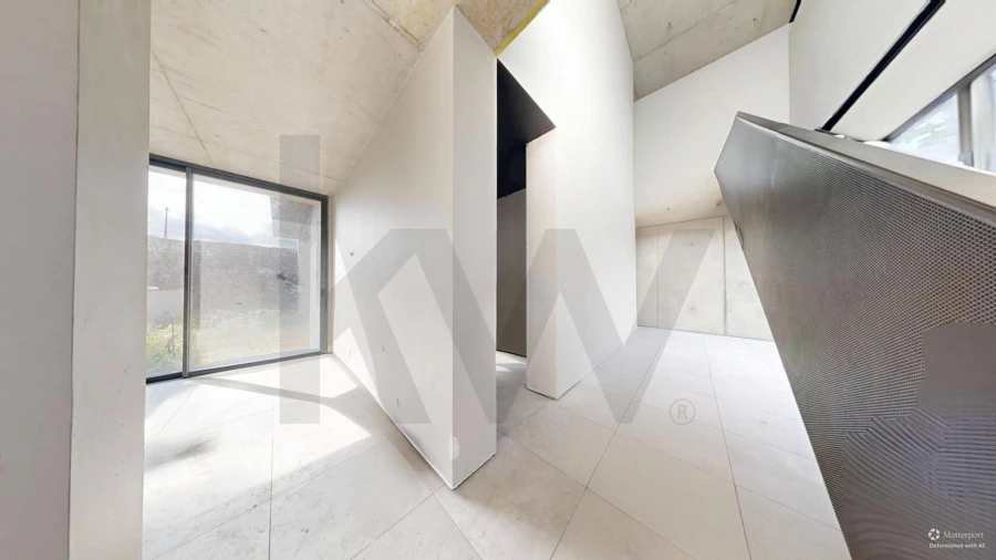 Moradia T4 para Venda em Rosto do Cão (São Roque) Foto 7