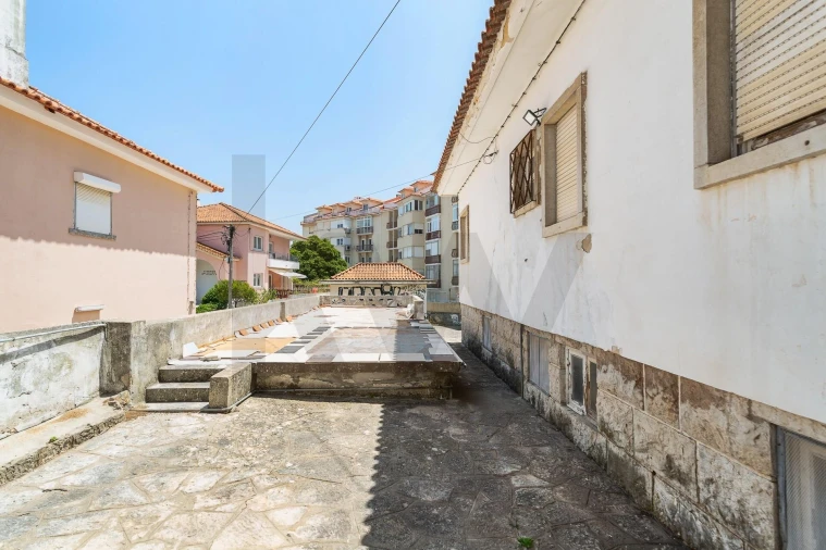 Moradia T5 para Venda em Carcavelos e Parede Foto 25