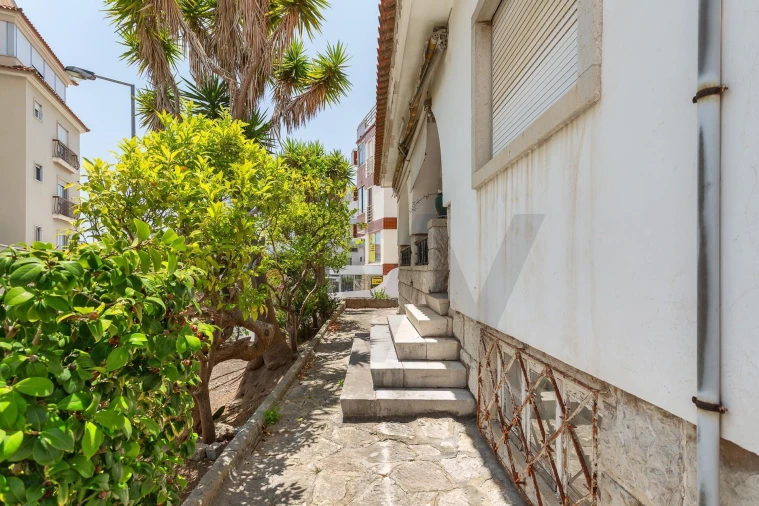 Moradia T5 para Venda em Carcavelos e Parede Foto 26