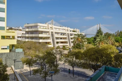 Apartamento T2 para Venda em Olivais