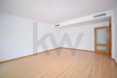 Apartamento T2 para Venda em Olivais