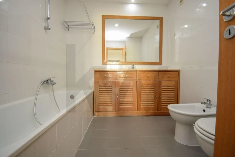 Apartamento T2 para Venda em Olivais Foto 13