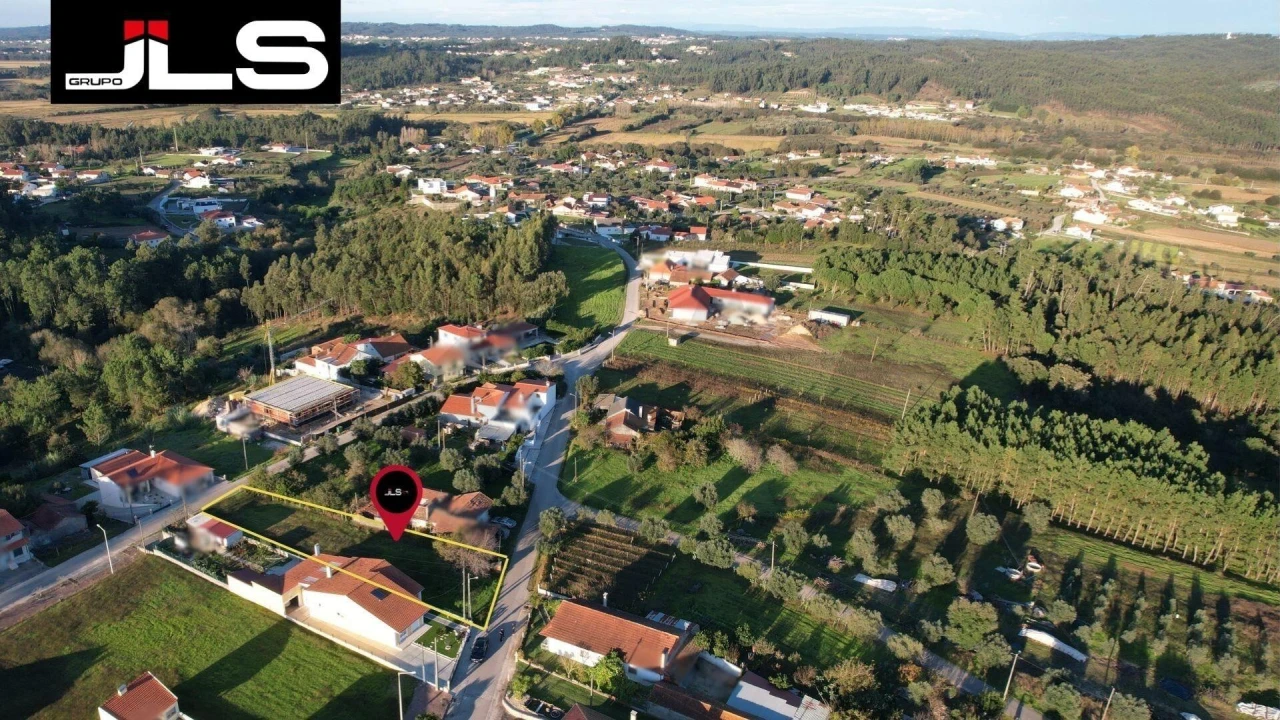 Terreno para Venda em Louriçal Foto 1