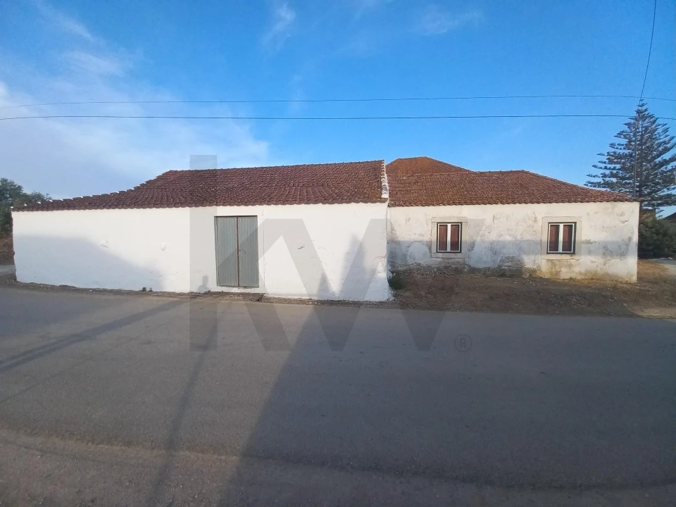 Moradia T5 para Venda em Achete, Azoia de Baixo e Póvoa de Santarém Foto 1