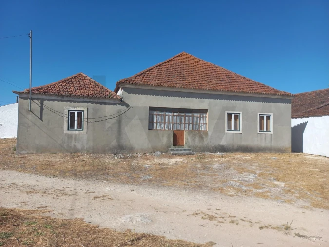 Moradia T5 para Venda em Achete, Azoia de Baixo e Póvoa de Santarém Foto 2