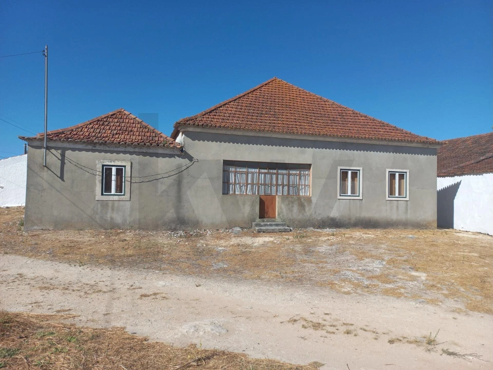 Moradia T5 para Venda em Achete, Azoia de Baixo e Póvoa de Santarém Foto 2