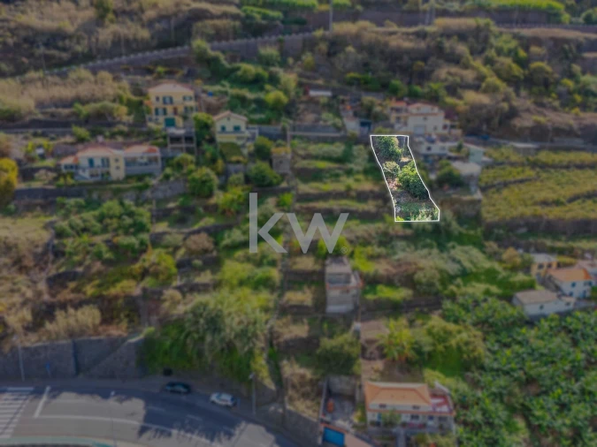 Terreno para Venda em Arco da Calheta Foto 2