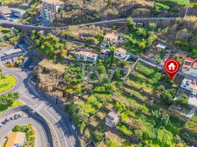 Terreno para Venda em Arco da Calheta Foto 9