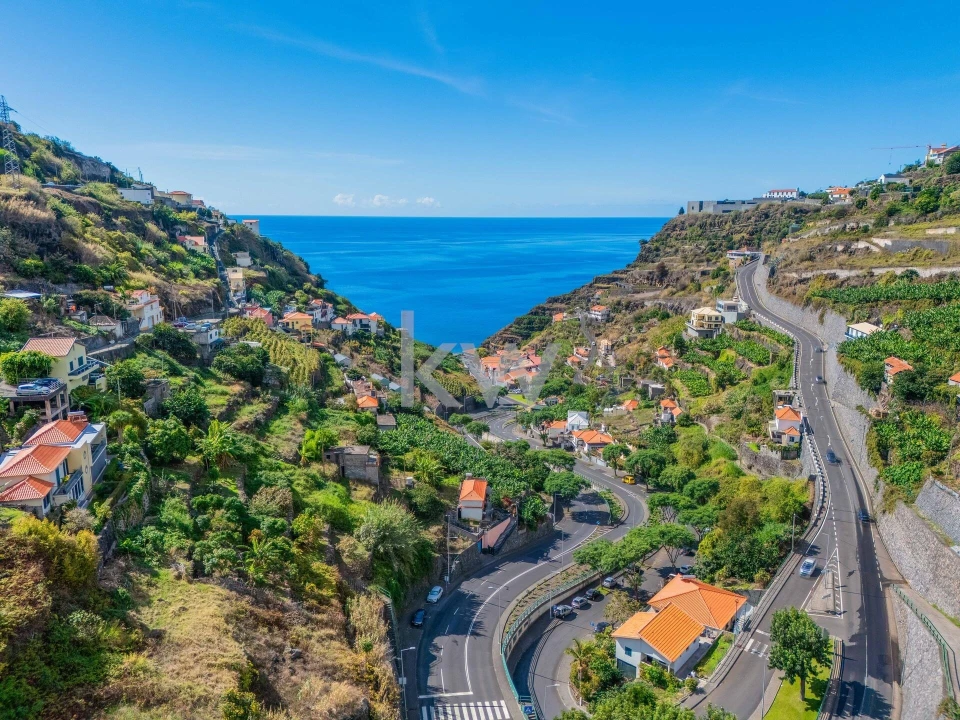 Terreno para Venda em Arco da Calheta Foto 10