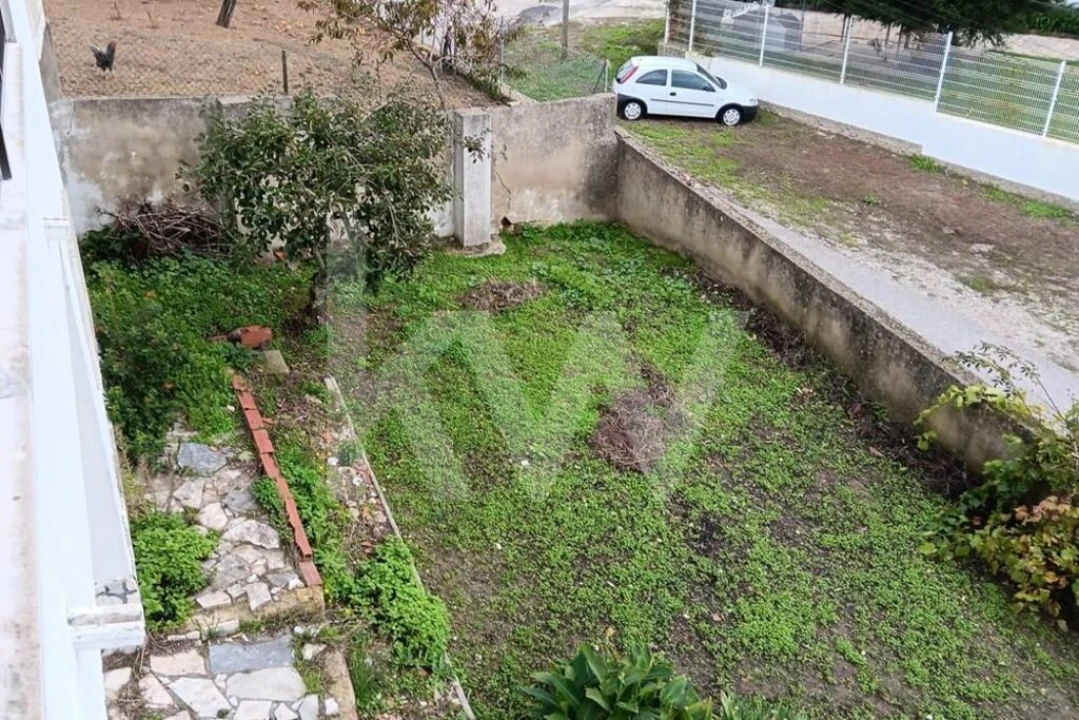 Moradia T2 para Venda em Malveira e São Miguel de Alcainça Foto 17