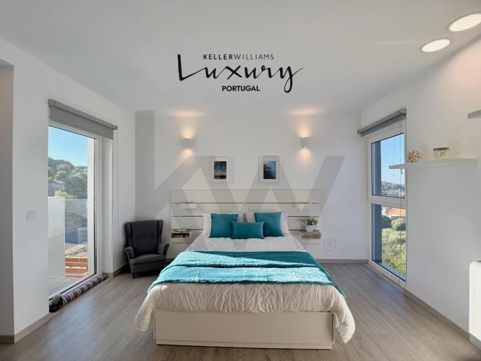 Moradia T3 para Venda em Santiago do Cacém, Santa Cruz e São Bartolomeu da Serra Foto 1