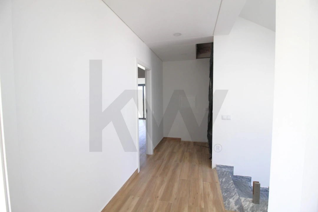 Moradia T4 para Venda em Alcantarilha e Pêra Foto 26