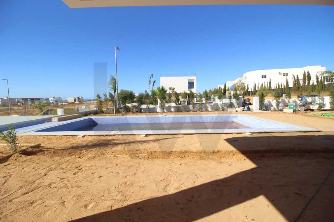 Moradia T4 para Venda em Alcantarilha e Pêra Foto 8