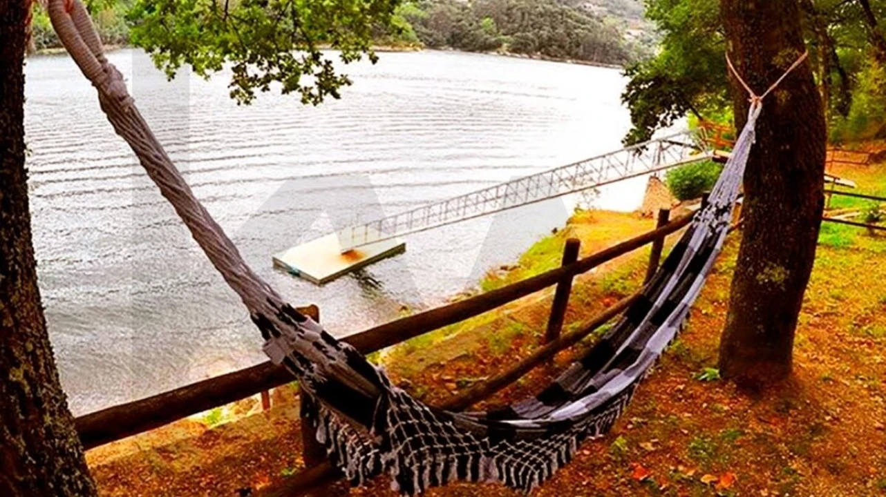 Moradia T3 para Venda em Valdosende Foto 14