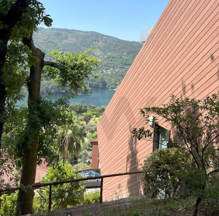 Moradia T3 para Venda em Valdosende Foto 6